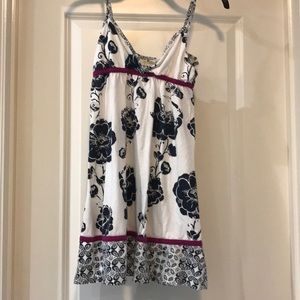 Roxy flower dress size small